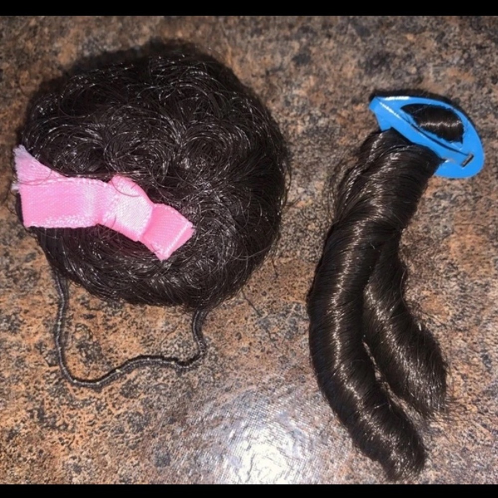 SOLD - VINTAGE BARBIE MOD FAIR HAIR WIG WIGLET & Sausage CURLS  #4043 1960s
